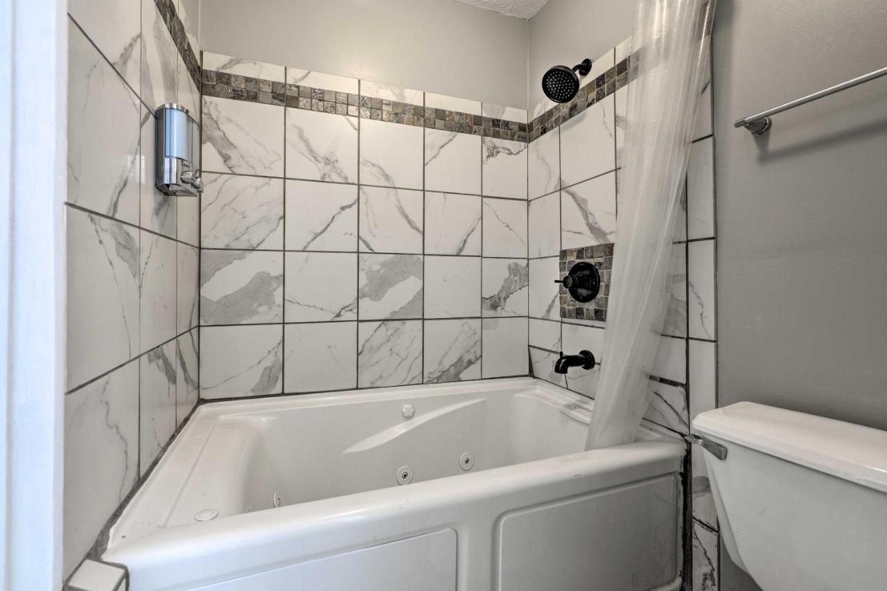 פנמה סיטי ביץ' Convenient Condo With Hot Tub - Walk To Beach! מראה חיצוני תמונה